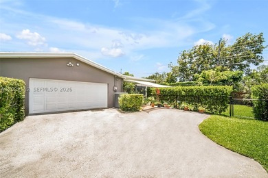 Bring your architect, designer, and vision to this South Miami - photo 34
