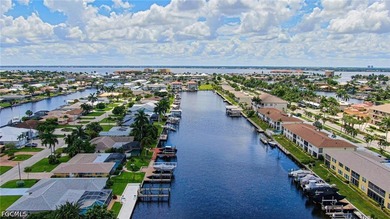 Fully renovated and move-in ready, this stunning first-floor - photo 36