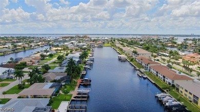 Fully renovated and move-in ready, this stunning first-floor - photo 37