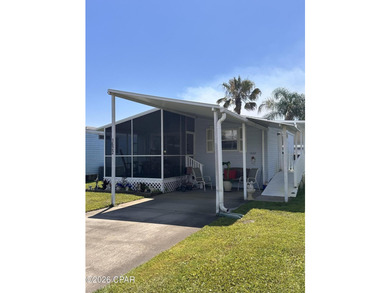 55+ community. Monthly HOA payment covers Xfinity expanded TV - photo 1