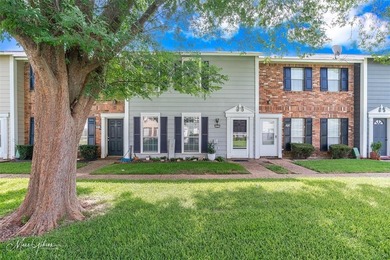 Red River Townhome/Townhouse For Sale in Shreveport Louisiana