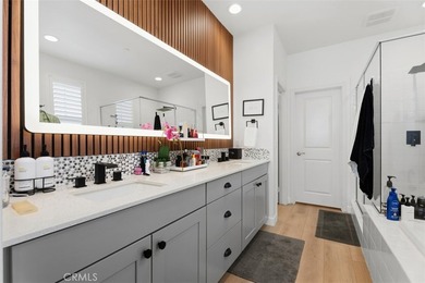 Imagine coming home to a place where thoughtful design and - photo 23