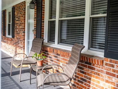 Lake Nearby Condo For Sale in Flat Rock North Carolina