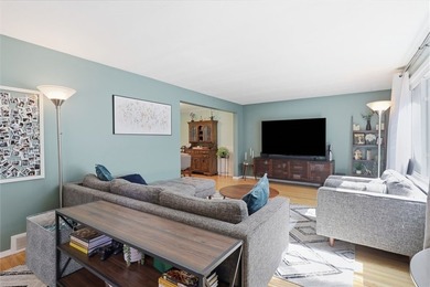 Open house Sat 6/20,1-3pm and Sun 6/21, 11am-1pm. This charming - photo 6