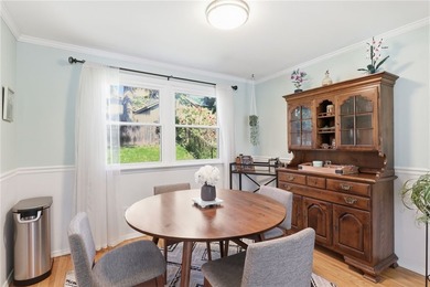 Open house Sat 6/20,1-3pm and Sun 6/21, 11am-1pm. This charming - photo 8