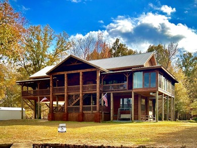 The Homestead Lodge is located in the Pumpkin Creek gated - photo 1