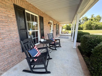 Welcome to 2646 Generals Court! Discover this beautiful 4 - photo 2