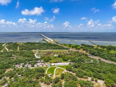 Charming 2-bedroom, 1-bath cottage in the desirable Copano - photo 20