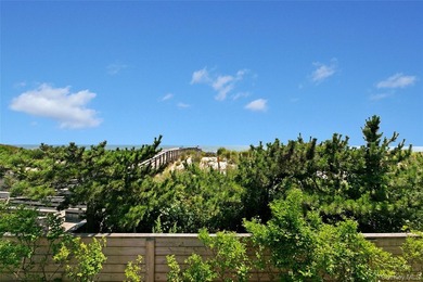 A rare opportunity to own one of Long Beach's most magnificent - photo 23