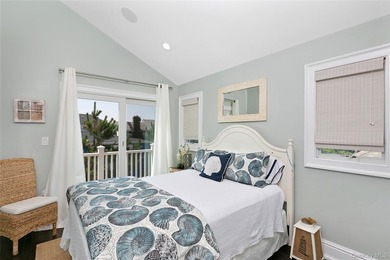 A rare opportunity to own one of Long Beach's most magnificent - photo 33