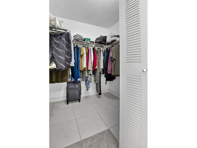 Fully updated 2/2 with 1-car garage! Features an open kitchen - photo 21