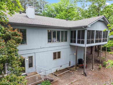 3 BED 3 BATH LAKE FRONT HOME WITH A SWIM DOCK! FISH OR SWIM - photo 41