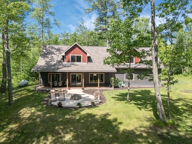 This home presents as New Built. Its creative floor plan offers - photo 1