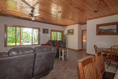 This home presents as New Built. Its creative floor plan offers - photo 7