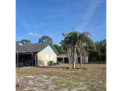 This well maintained 2bedroom, 2 bathroom home built in 1992 - photo 2