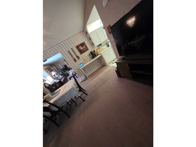 This well maintained 2bedroom, 2 bathroom home built in 1992 - photo 5