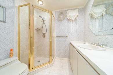 This property in Whitestone is a fantastic option for those - photo 18