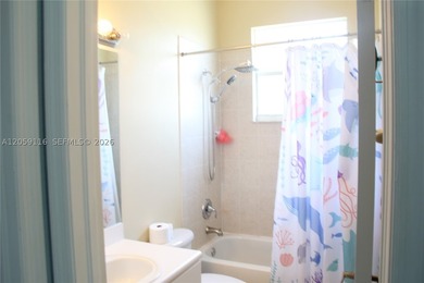 Welcome to this beautifully maintained corner townhome offering - photo 22