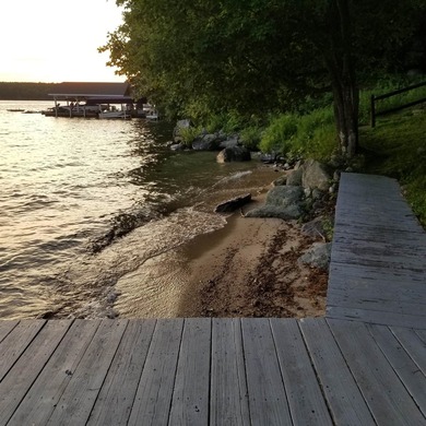 Have you been dreaming of lakefront living? Welcome to 74 - photo 8