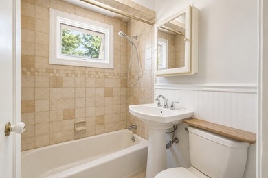 Welcome to your Staycation, the perfect place to live and - photo 18