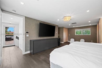 Located on one of Mid-Beach's most coveted tree-lined streets - photo 21