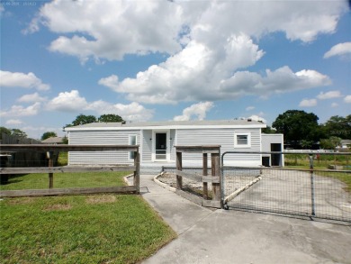 Lake Home For Sale in Lakeland, Florida