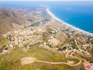 Welcome to the top of the world in Western Malibu. Spanning - photo 2