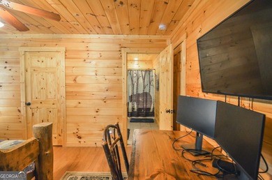 Welcome to your private mountain retreat in the highly - photo 23