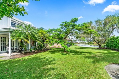 Welcome home to this light, bright, & spacious 5 bedroom + - photo 34