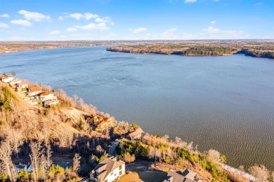 Lake Lot For Sale in Savannah, Tennessee