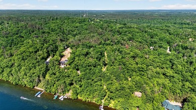 Welcome to your private getaway on beautiful Gull Lake! This - photo 1