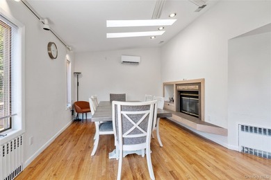 Nestled on a quiet, tree-lined block in the heart of Woodmere - photo 14