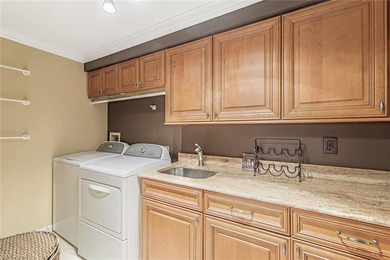 Light and bright 3 Bedroom 2 Bath first-floor end unit with - photo 15