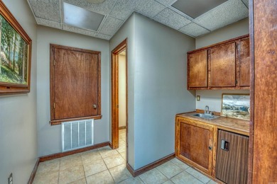 Prime Downtown Clinton Investment Opportunity! This beautifully - photo 22