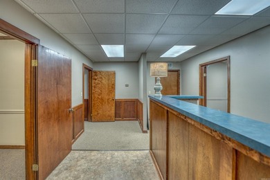 Prime Downtown Clinton Investment Opportunity! This beautifully - photo 31