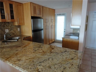 DIRECT OCEAN VIEWS. SOUTHEAST CORNER APT.  2/2 BEDROOM SPLIT