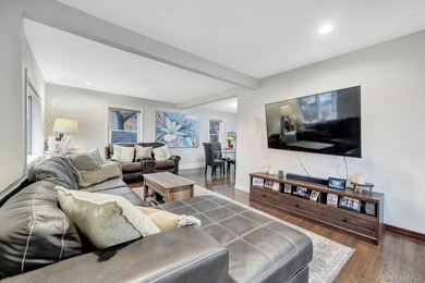 Welcome To This 2 Bed 2 Bath On An Oversized Lot. Right In The - photo 8