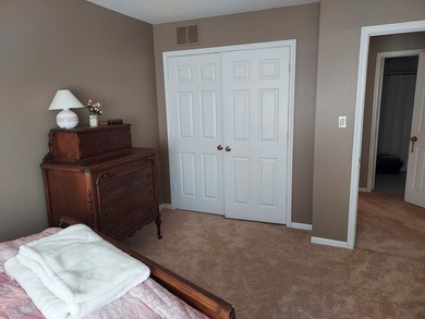 IMMEDIATE OCCUPANCY! Fantastic private 'Resort' Views from this - photo 33