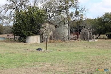 Secluded at Salado's western edge, this lakeside property is a - photo 36
