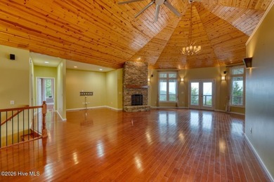 Additional listing photo 4