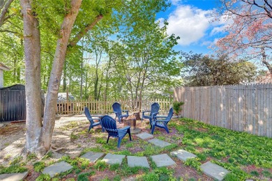 BACK ON THE MARKET!!! Circa 1855, the Captain Lewis Tooker Home - photo 5
