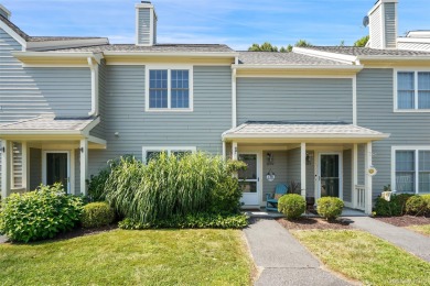 (private lake, pond, coastal) Condo Sale Pending in Carmel New York