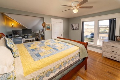 OWNER TERMS AVAILABLE. Cascade Mountain views frame this - photo 36