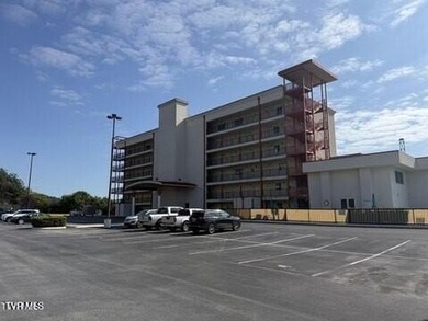 This beautiful condo is a 1 bedroom, 1 bathroom in a gated