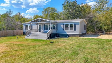 Lake Home For Sale in Corsicana, Texas