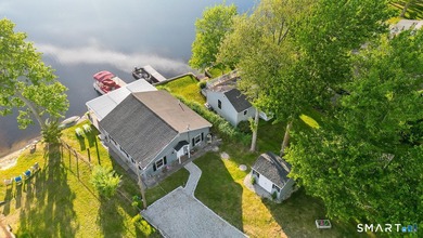 This lakeside escape was completely redone in 2023. This - photo 1