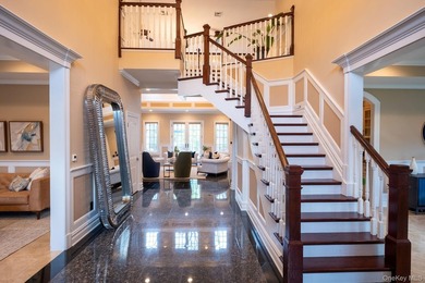 Gorgeous Colonial Style Home Nestled In A Secure And Exclusive - photo 7