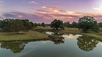 Discover the perfect blend of rustic charm and modern comfort - photo 4
