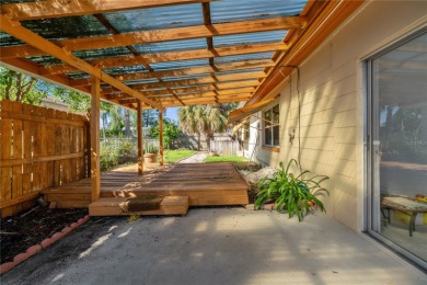 WELCOME TO 6903 S SHORE DR S, A SINGLE FAMILY, 3 BEDROOM, 2 BATH - photo 11