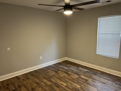 Quiet Beach Living in Garden City Beach / Murrells Inlet with - photo 29